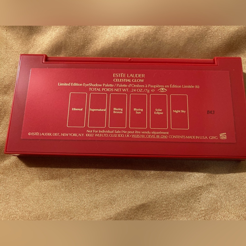 NWOT Estee’ Lauder - Brand New Celestial Glow Limited Edition EyeShadow Palette. - Picture 3 of 4